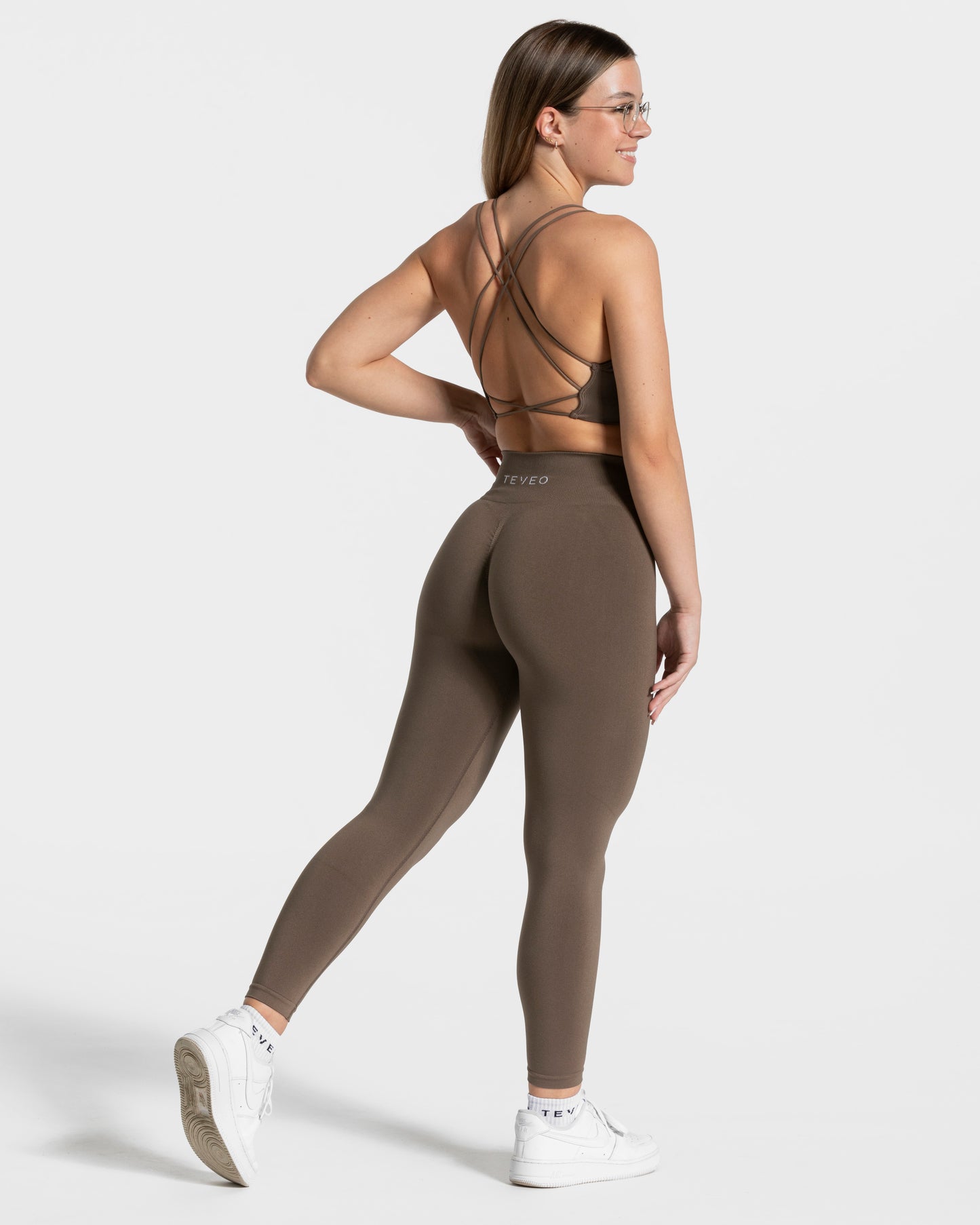 Everyday Backless Top "Taupe"