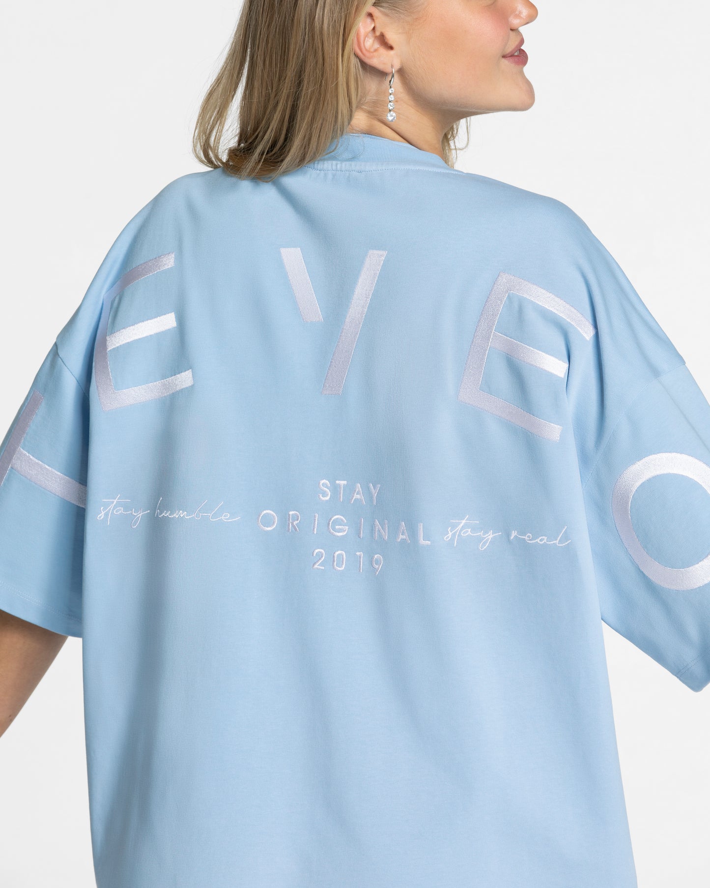 Signature Oversized T-Shirt "Ice Blue"